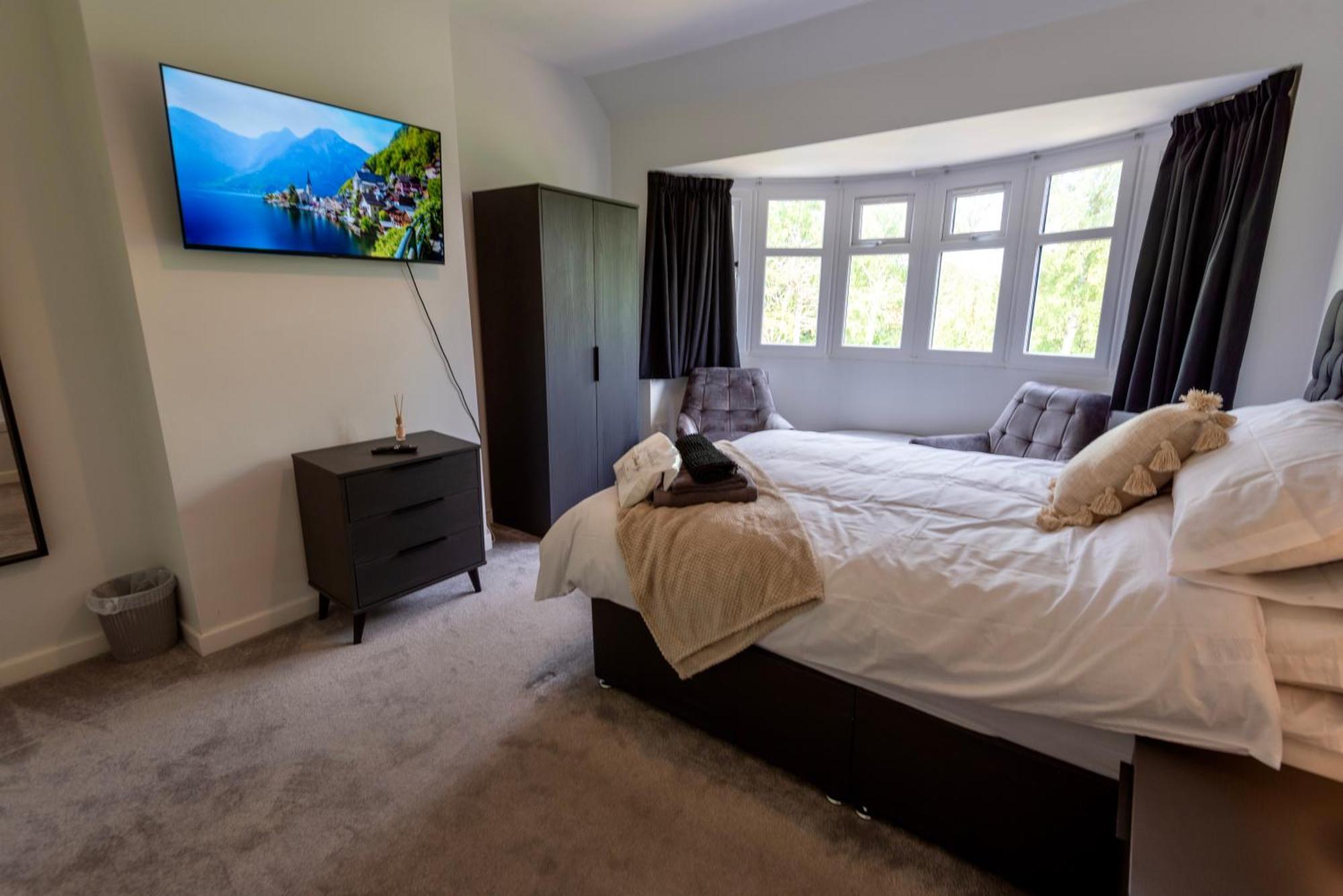 Double Room In Refurbished 5 Bed Home With Wifi And Tv BW Room 4 Солихалл Экстерьер фото